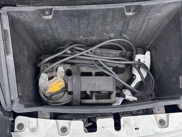 BMW i3 * 4dr HB w/Range Extender* 2 КЛЮЧА* ПОДГРЕВ* KEYLE - автомобили, коли, обяви за нови и употребявани 13