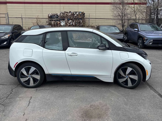 BMW i3 * 4dr HB w/Range Extender* 2 КЛЮЧА* ПОДГРЕВ* KEYLE - автомобили, коли, обяви за нови и употребявани 2