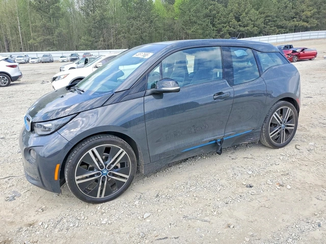 BMW i3 BEV RWD - автомобили, коли, обяви за нови и употребявани 1