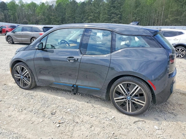BMW i3 BEV RWD - автомобили, коли, обяви за нови и употребявани 2