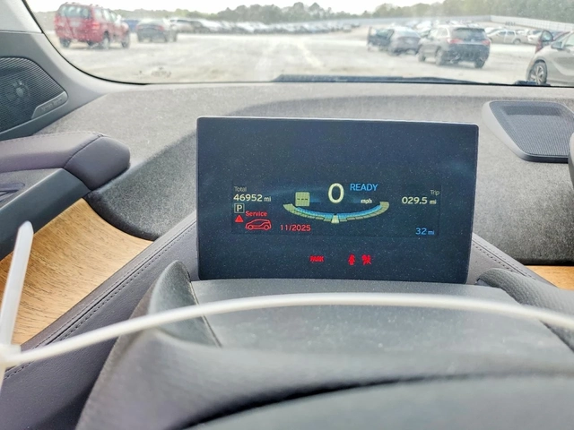 BMW i3 BEV RWD - автомобили, коли, обяви за нови и употребявани 8
