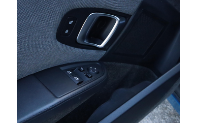 BMW I3 FullLed/Подгрев/PDC/Comfort/Cruise Control/ - автомобили, коли, обяви за нови и употребявани 12