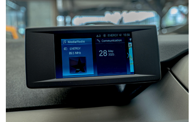 BMW i3 S/120ah/Adaptive LED/PDC - автомобили, коли, обяви за нови и употребявани 8