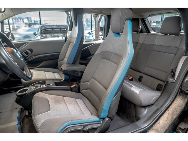 BMW I3 S/120ah/Adaptive LED/PDC/Подгрев/Камера/ - автомобили, коли, обяви за нови и употребявани 7