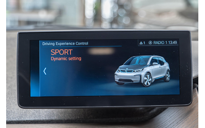 BMW i3 S/120ah/Adaptive LED/Подгрев/Exclusive/ - автомобили, коли, обяви за нови и употребявани 12