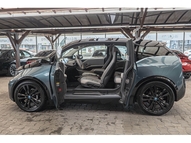 BMW i3 S/120ah/Adaptive LED/Подгрев/Exclusive/ - автомобили, коли, обяви за нови и употребявани 6