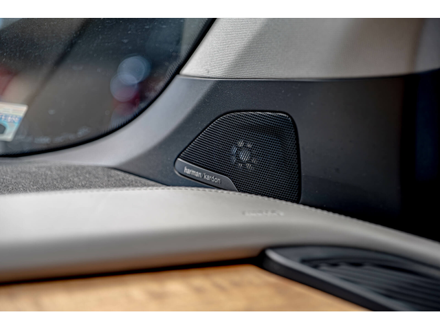 BMW I3s 120Ah/Harman Kardon/Камера/Подгрев/Exclusive - автомобили, коли, обяви за нови и употребявани 10