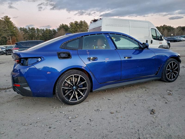 BMW i4 0 Rear-wheel drive - автомобили, коли, обяви за нови и употребявани 2