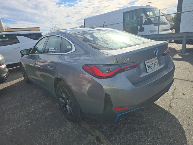 BMW i4 eDrive40 * ФИКСИРАНА ЦЕНА* - автомобили, коли, обяви за нови и употребявани 1