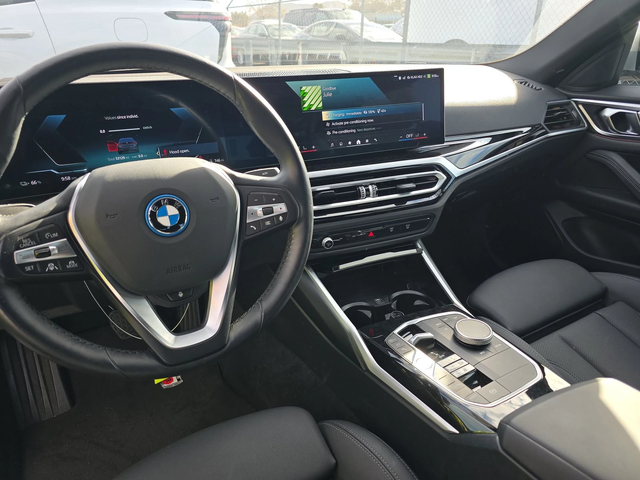 BMW i4 eDrive40 * ФИКСИРАНА ЦЕНА* - автомобили, коли, обяви за нови и употребявани 9