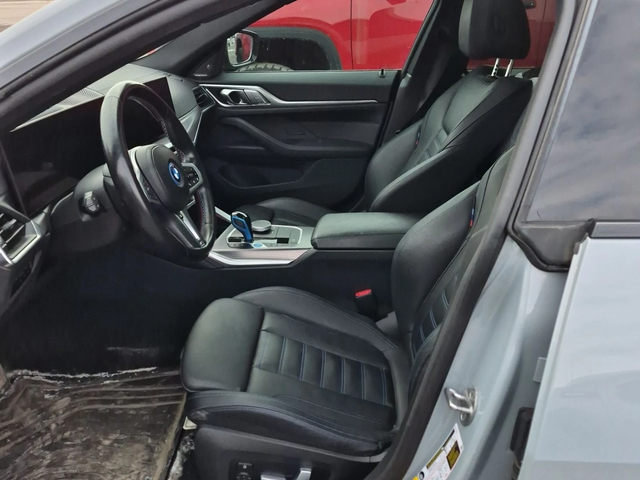 BMW i4 M50 С РЕГИСТРАЦИЯ & АВТО КРЕДИТ - автомобили, коли, обяви за нови и употребявани 5