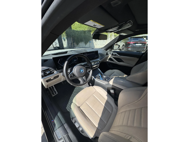 BMW i4 EDRIVE 40 - автомобили, коли, обяви за нови и употребявани 9
