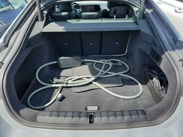 BMW i4 EDRIVE40/CARFAX/ШИБИДАХ/ПОДГРЕВИ - автомобили, коли, обяви за нови и употребявани 13