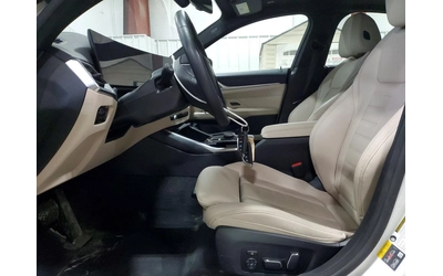 BMW i4 XDRIVE 40 - автомобили, коли, обяви за нови и употребявани 6