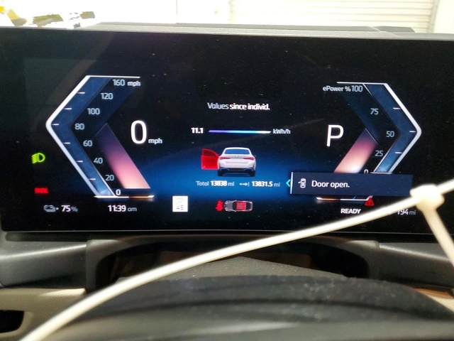 BMW i4 XDRIVE 40 - автомобили, коли, обяви за нови и употребявани 8