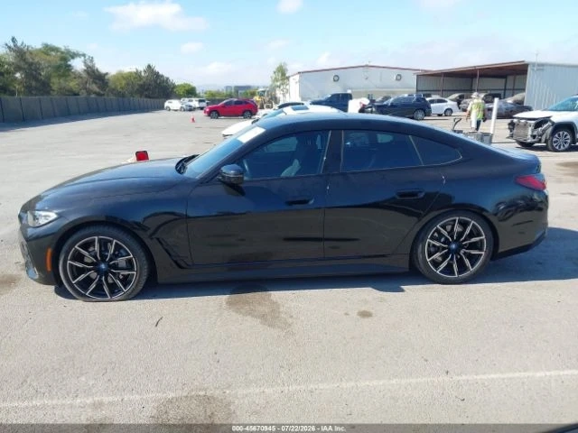 BMW i4 eDrive40* КОЖА* ПОДГРЕВ* HARMAN KARDON* PANO* - автомобили, коли, обяви за нови и употребявани 12