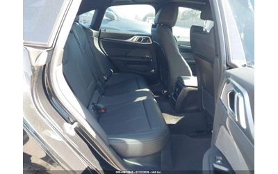 BMW i4 eDrive40* КОЖА* ПОДГРЕВ* HARMAN KARDON* PANO* - автомобили, коли, обяви за нови и употребявани 7