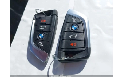 BMW i4 eDrive40* КОЖА* ПОДГРЕВ* HARMAN KARDON* PANO* - автомобили, коли, обяви за нови и употребявани 9