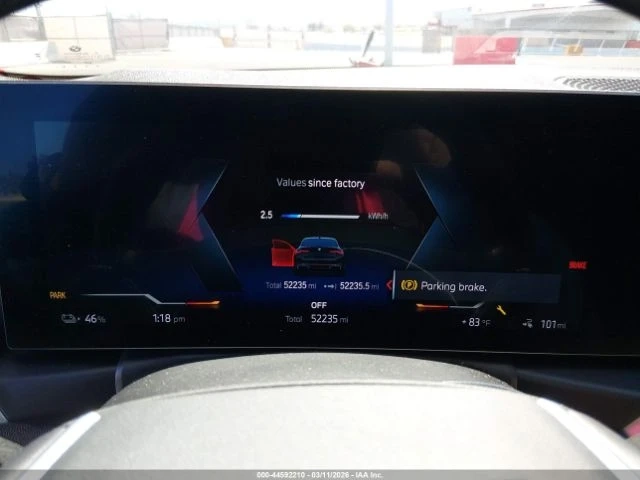 BMW i4 eDrive40* КОЖА* ПОДГРЕВ* ПАНОРАМА* КАМЕРА* KEYLESS - автомобили, коли, обяви за нови и употребявани 6