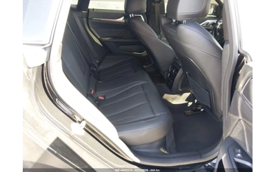 BMW i4 eDrive40* КОЖА* ПОДГРЕВ* ПАНОРАМА* КАМЕРА* KEYLESS - автомобили, коли, обяви за нови и употребявани 7