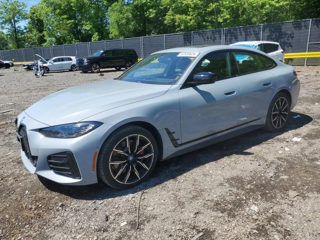 BMW i4 XDRIVE 40 - автомобили, коли, обяви за нови и употребявани 0
