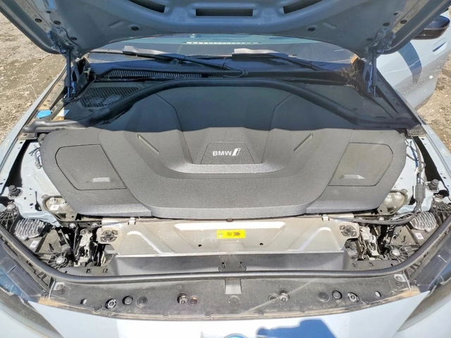 BMW i4 XDRIVE 40 - автомобили, коли, обяви за нови и употребявани 10