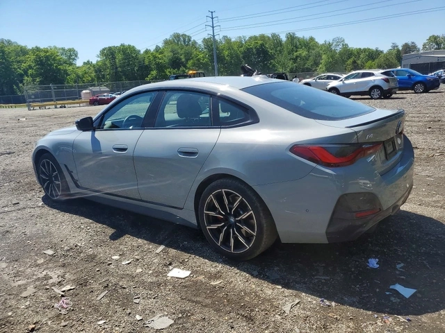 BMW i4 XDRIVE 40 - автомобили, коли, обяви за нови и употребявани 5