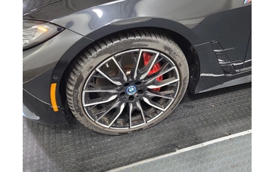 bmw-i4 - 5