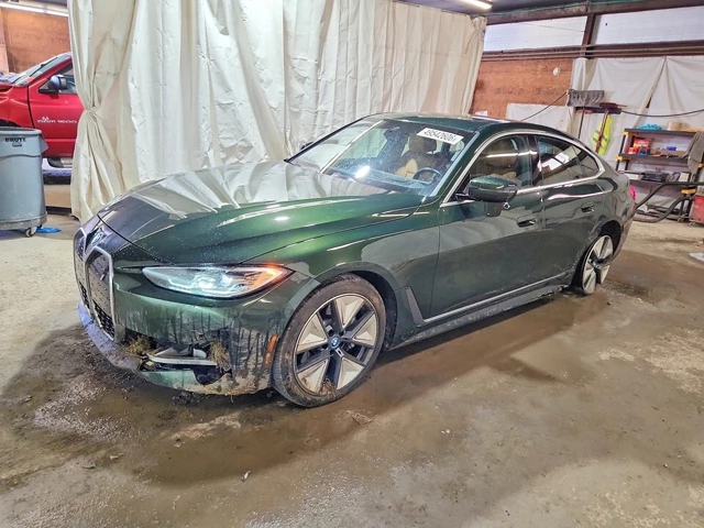 BMW i4 XDRIVE 40 | HARMAN/KARDON | 360 КАМЕРА | AMBIENT | - автомобили, коли, обяви за нови и употребявани 0