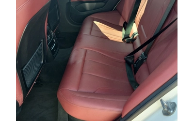 BMW i4 eDrive40 Gran Coupé / Panorama / - автомобили, коли, обяви за нови и употребявани 9