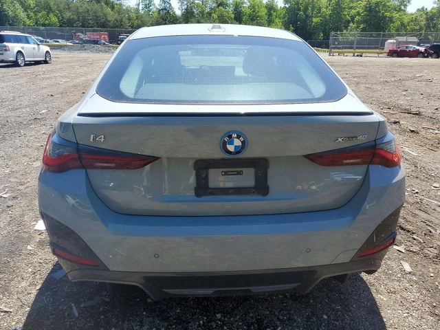 BMW i4 XDRIVE 40 - автомобили, коли, обяви за нови и употребявани 4