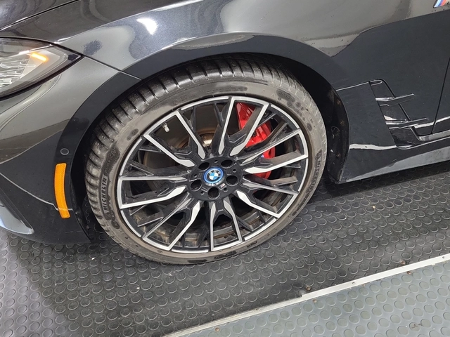 BMW i4 M50 xDrive - автомобили, коли, обяви за нови и употребявани 5