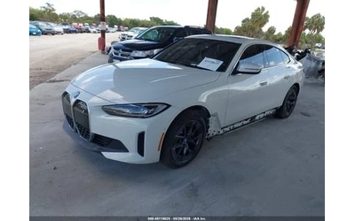 bmw-i4 - 0