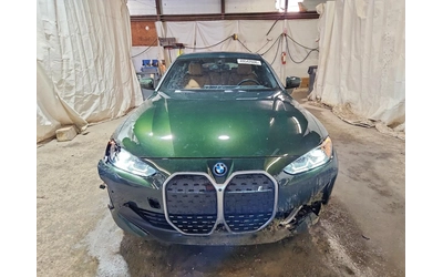 bmw-i4 - 1