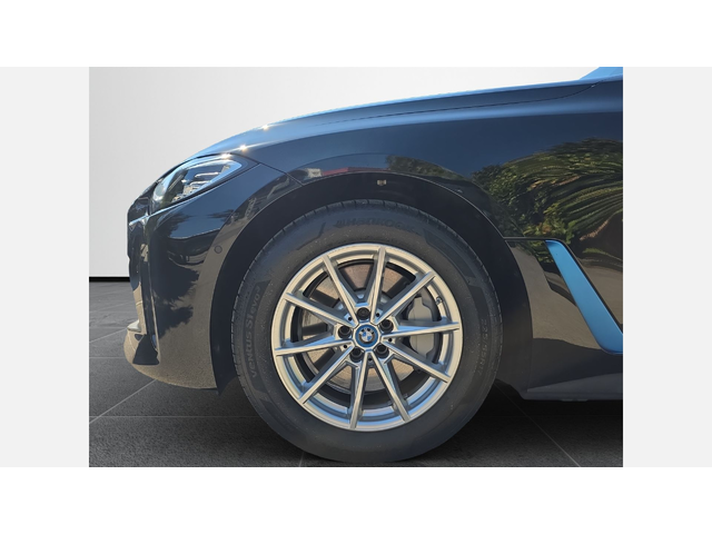 BMW i4 eDrive40 - автомобили, коли, обяви за нови и употребявани 4