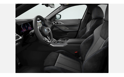 BMW i4 eDrive40 Gran Coupe - автомобили, коли, обяви за нови и употребявани 7