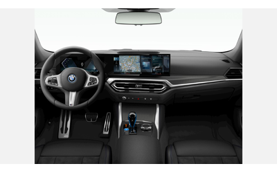 BMW i4 eDrive40 Гран Купе - автомобили, коли, обяви за нови и употребявани 9
