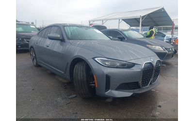 bmw-i4-electric-rear-wheel-drive - 0