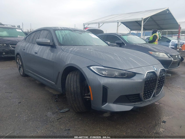 BMW i4 ELECTRIC Rear Wheel Drive - автомобили, коли, обяви за нови и употребявани 0