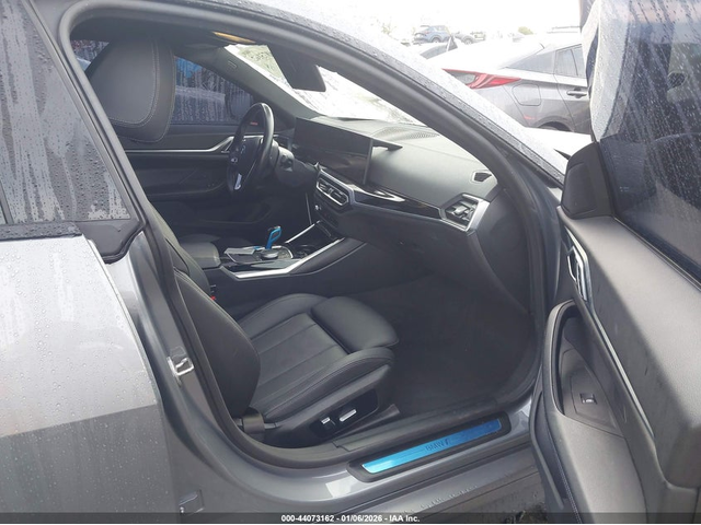 BMW i4 ELECTRIC Rear Wheel Drive - автомобили, коли, обяви за нови и употребявани 4