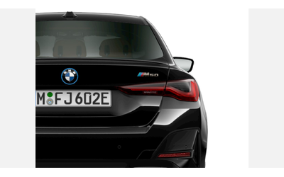 BMW i4 M50 - автомобили, коли, обяви за нови и употребявани 6