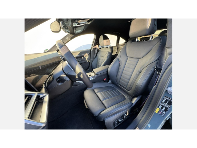 BMW i4 M50 xDrive Гран Купе - автомобили, коли, обяви за нови и употребявани 8