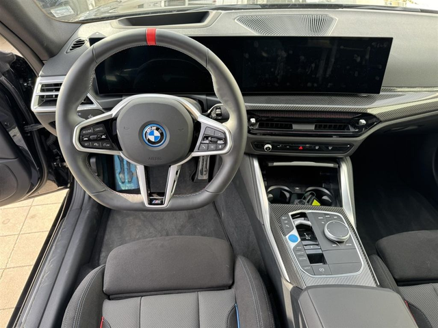 BMW i4 M50 xDrive Гран Купе - автомобили, коли, обяви за нови и употребявани 10
