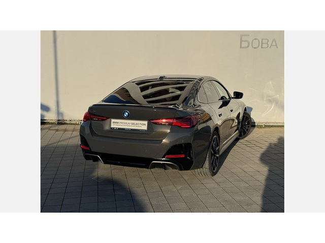 BMW i4 xDrive40 Gran Coupe - автомобили, коли, обяви за нови и употребявани 1