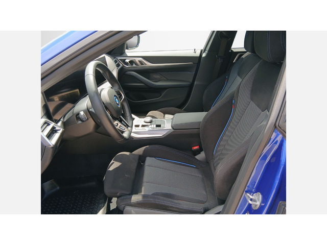 BMW i4 xDrive40 Gran Coupe - автомобили, коли, обяви за нови и употребявани 5