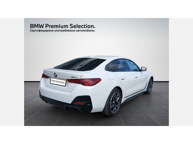BMW i4 xDrive40 Gran Coupe - автомобили, коли, обяви за нови и употребявани 1