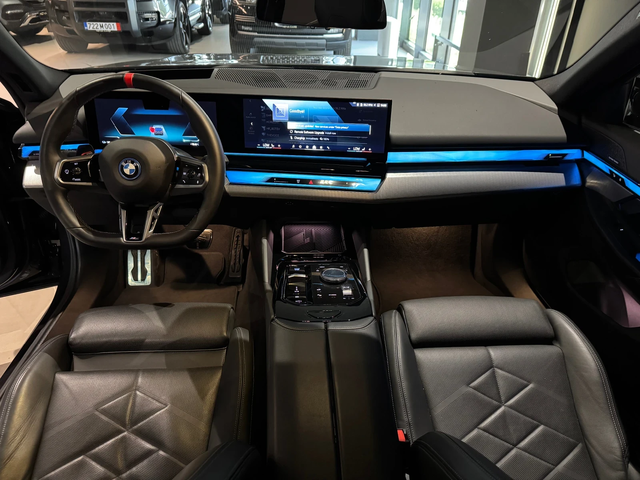 BMW i5 M60 xDrive Налична - автомобили, коли, обяви за нови и употребявани 9