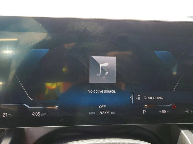 BMW i5 EDRIVE 40 - автомобили, коли, обяви за нови и употребявани 8
