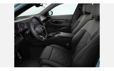 BMW i5 eDrive40 Sedan - автомобили, коли, обяви за нови и употребявани 6