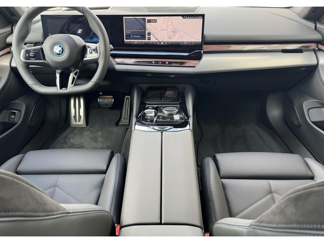 BMW i5 i5 M60 xDrive - автомобили, коли, обяви за нови и употребявани 5